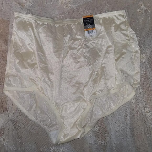 Vanity Fair Intimates & Sleepwear Vanity Fair High Waist Grannies